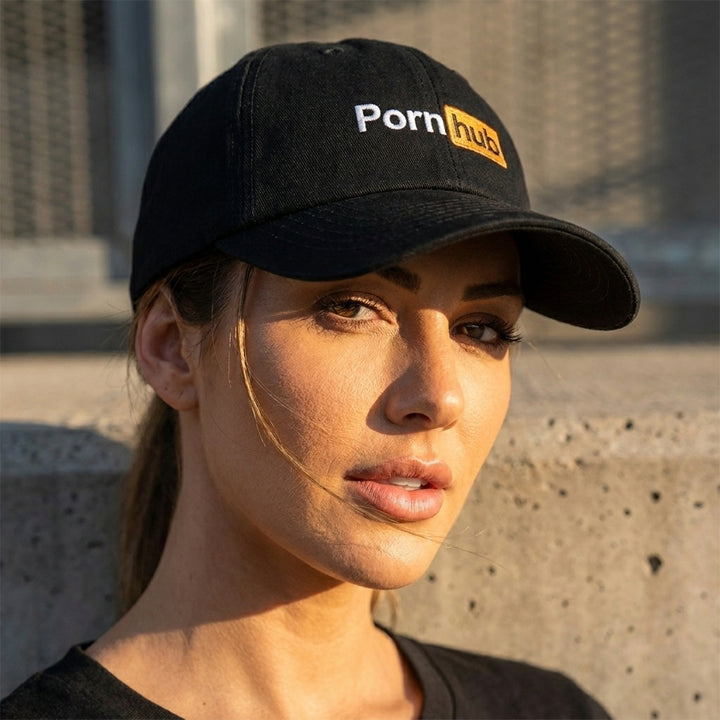 Pornhub Apparel Black Dad